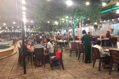 Ngoài Trời  